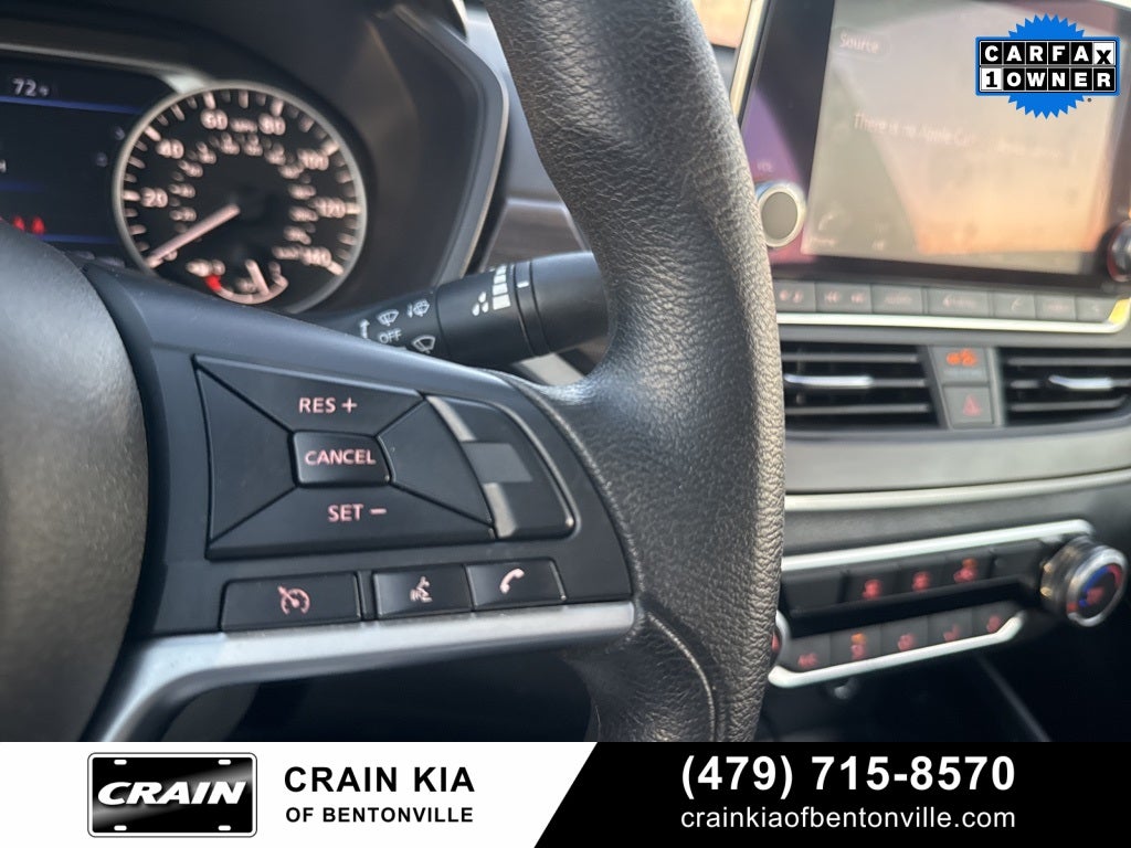 2024 Nissan Altima 2.5 SV - CLEAN CARFAX / ONE OWNER