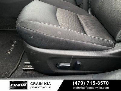 2024 Nissan Altima 2.5 SV - CLEAN CARFAX / ONE OWNER