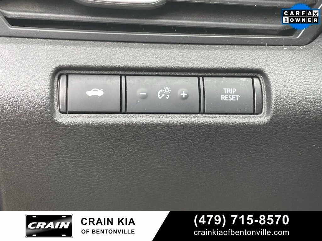 2024 Nissan Altima 2.5 SV - CLEAN CARFAX / ONE OWNER