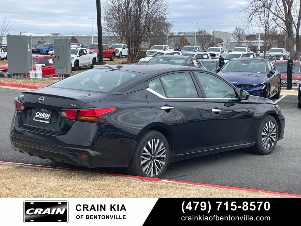 2024 Nissan Altima 2.5 SV - CLEAN CARFAX / ONE OWNER