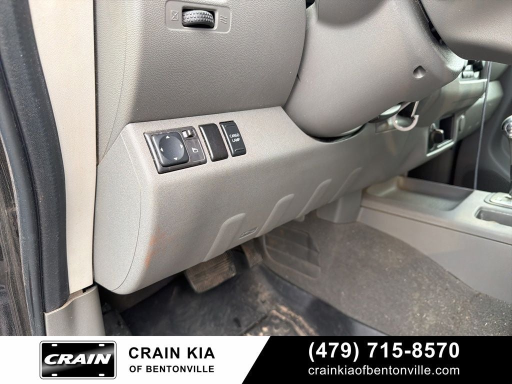 2008 Nissan Frontier SE I4 - 4WD / CLEAN CARFAX HISTORY