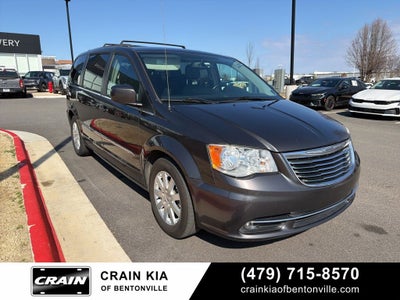2016 Chrysler Town & Country Touring - WHOLESALE / AS-IS