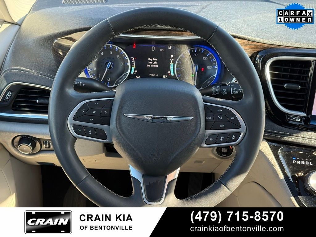 2023 Chrysler Pacifica Limited - PANORAMIC SUNROOF / CARFAX ONE OWNER