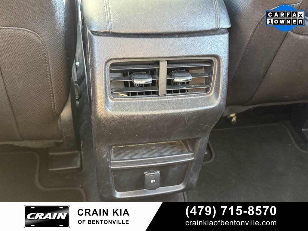 2016 Ford Edge SE - CLEAN CARFAX / ONE OWNER