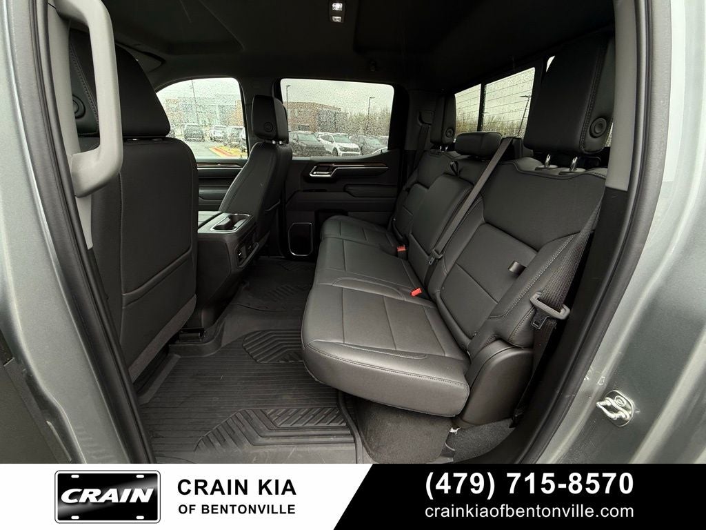 2025 Chevrolet Silverado 1500 RST - 4WD / CLEAN CARFAX / ONE OWNER