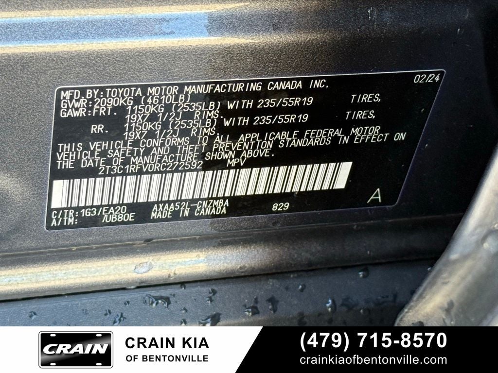 2024 Toyota RAV4 XLE Premium - SUNROOF / CLEAN CARFAX / ONE OWNER