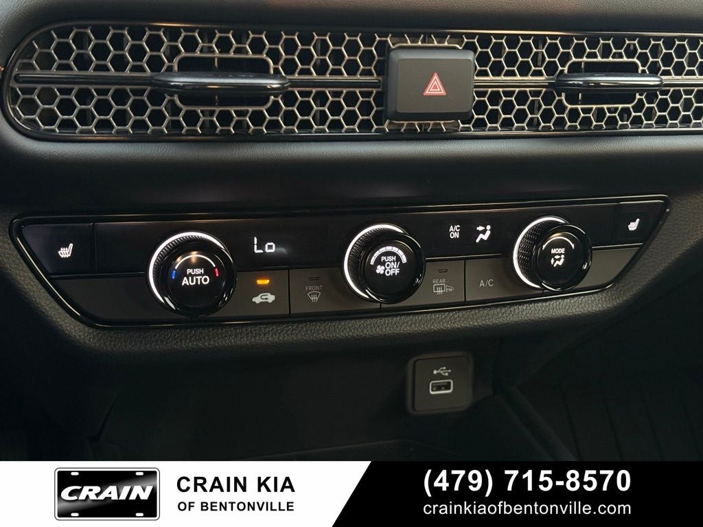 2025 Honda HR-V Sport - AWD / CLEAN CARFAX / ONE OWNER