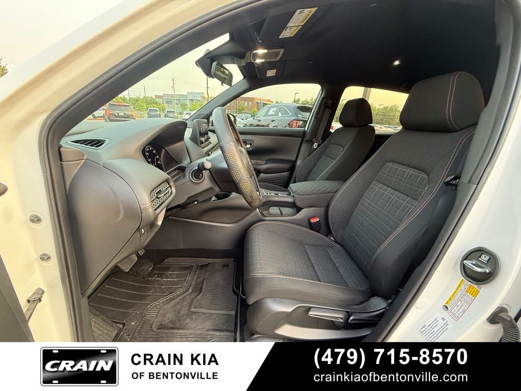 2025 Honda HR-V Sport - AWD / CLEAN CARFAX / ONE OWNER