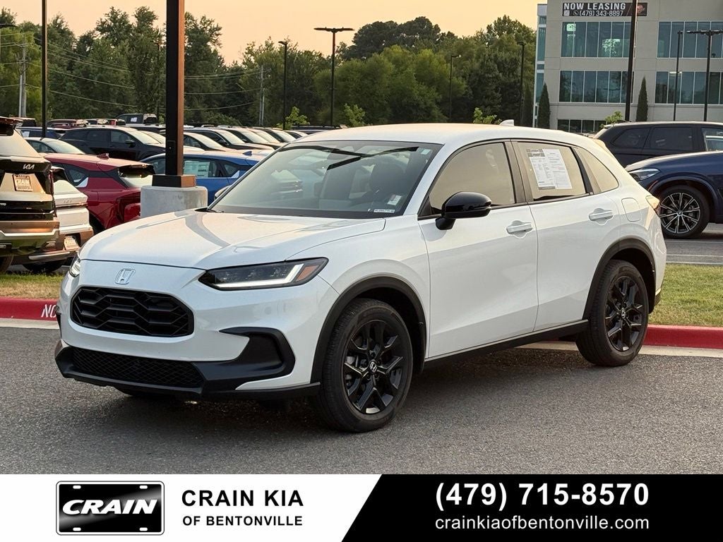 2025 Honda HR-V Sport - AWD / CLEAN CARFAX / ONE OWNER