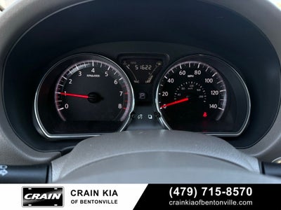 2015 Nissan Versa 1.6 SL - LOW MILES!