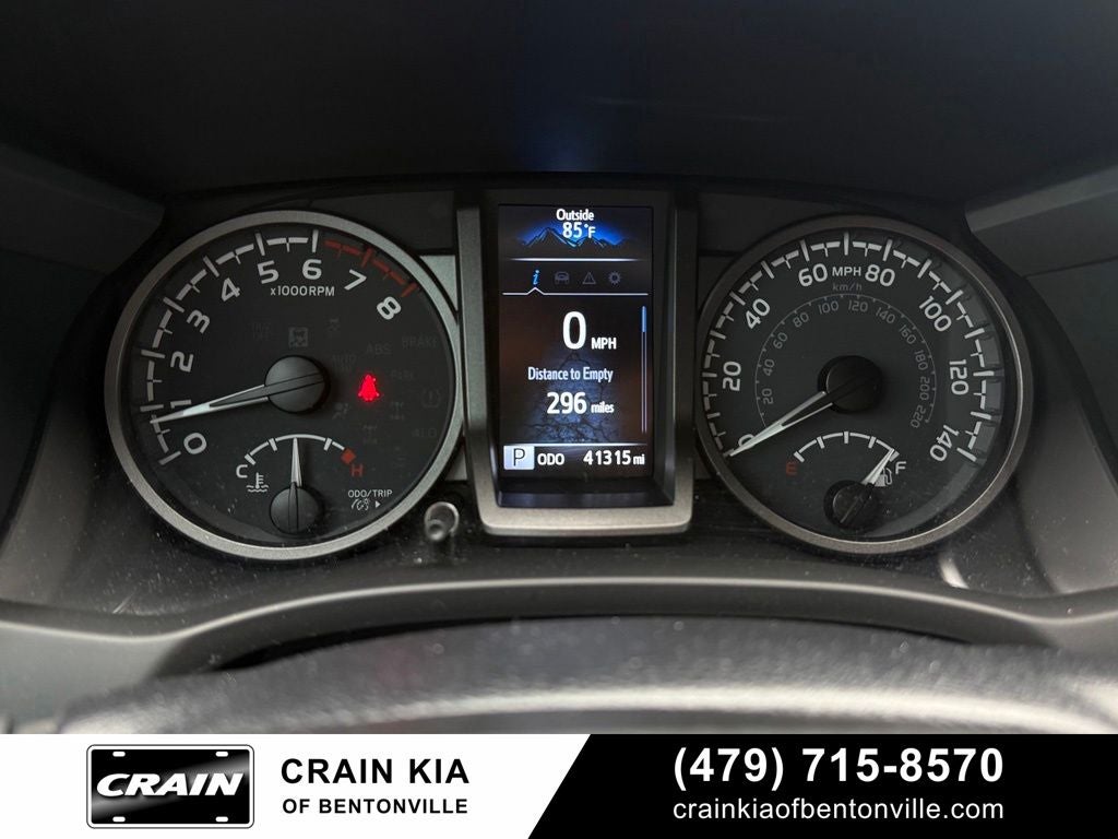 2023 Toyota Tacoma TRD Sport V6 - CLEAN CARFAX