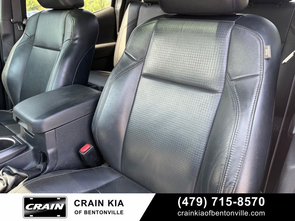 2022 Toyota Tacoma TRD Off-Road Premium V6 - SUNROOF / 4WD / CLEAN CARFAX