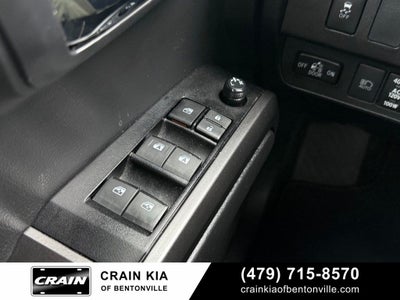 2023 Toyota Tacoma TRD Off-Road V6 - 4WD / CLEAN CARFAX / ONE OWNER
