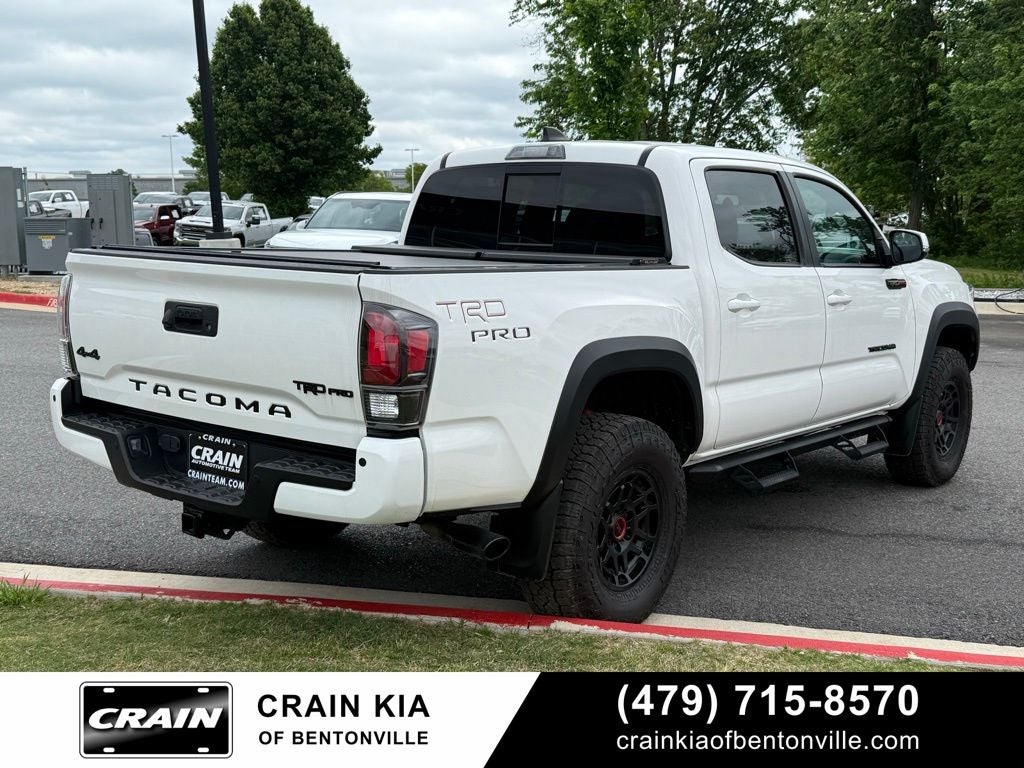 2022 Toyota Tacoma TRD Pro V6 - 4WD / SUNROOF / ONE OWNER