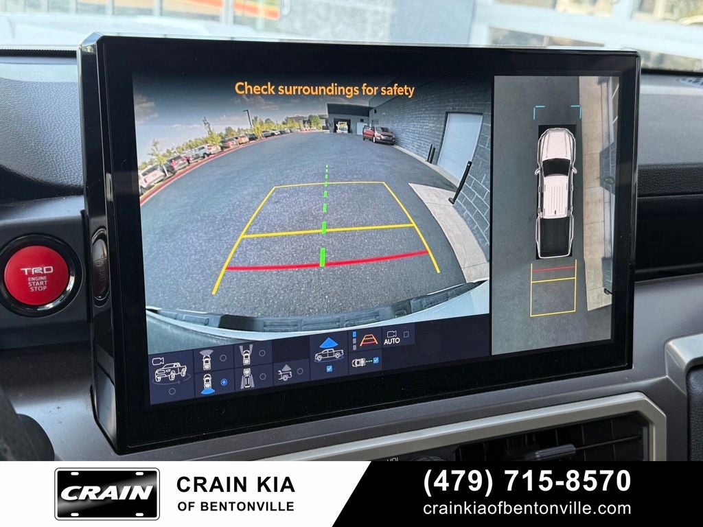 2025 Toyota Tacoma TRD Sport Premium - SUNROOF / 4WD / CLEAN CARFAX