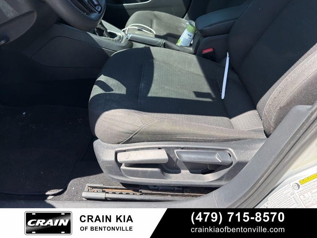 2015 Volkswagen Jetta 1.8T SE - CLEAN CARFAX