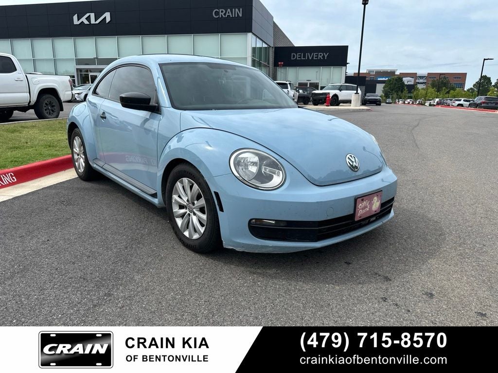 2015 Volkswagen Beetle  FWD photo