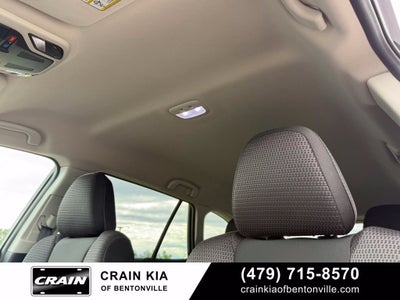 2025 Subaru Outback Premium - AWD / CLEAN CARFAX / ONE OWNER