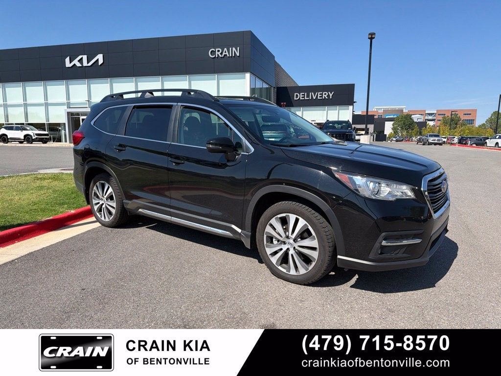 2021 Subaru Ascent Limited / CLEAN CARFAX
