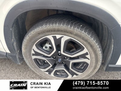 2023 Subaru Ascent Touring - AWD / PANORAMIC SUNROOF / ONE OWNER