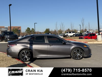 2018 Toyota Camry SE - LEATHER