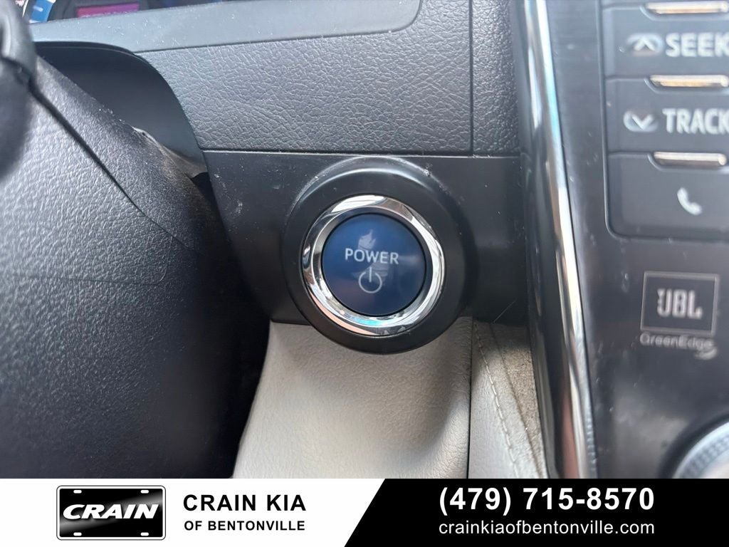 2013 Toyota Camry Hybrid XLE - SUNROOF