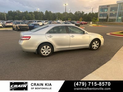 2010 Toyota Camry LE - CLEAN CARFAX