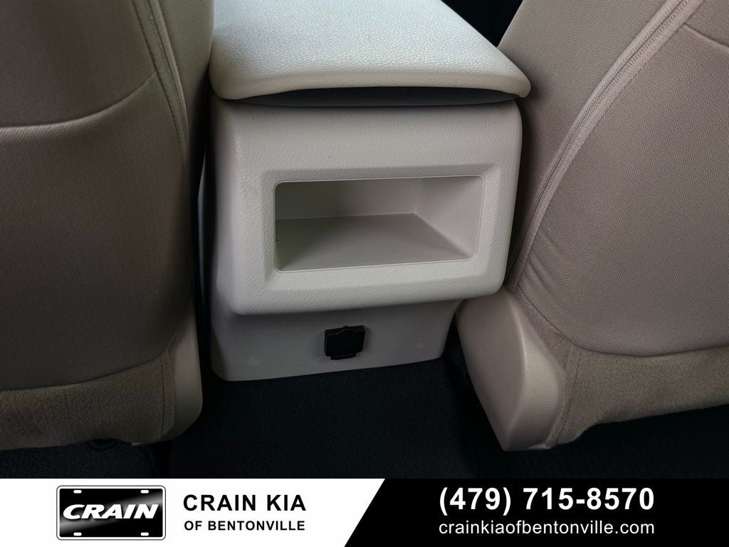 2023 Toyota Camry LE - CLEAN CARFAX / ONE OWNER