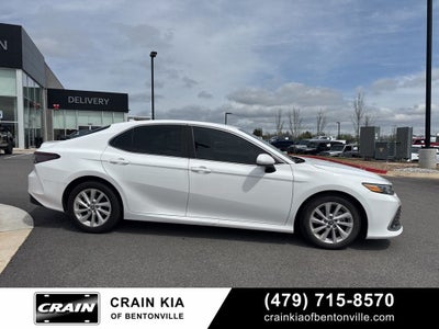 2023 Toyota Camry LE - CLEAN CARFAX / ONE OWNER