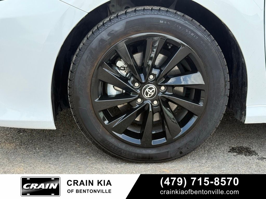 2023 Toyota Camry LE - CLEAN CARFAX / ONE OWNER