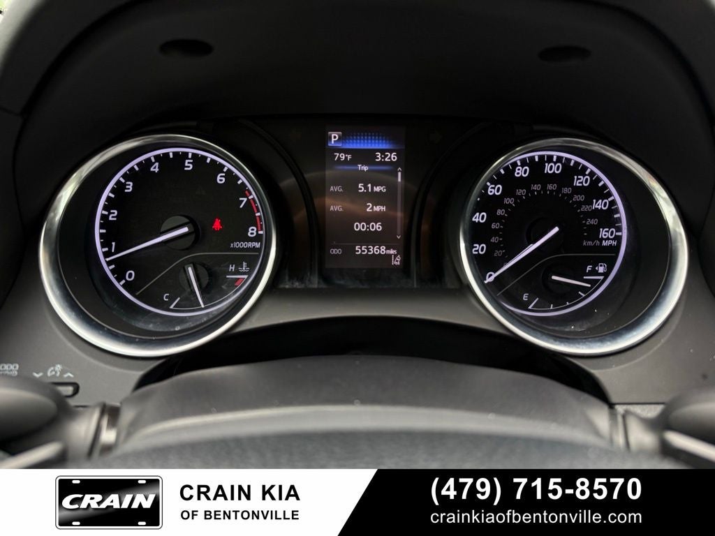 2020 Toyota Camry SE - CLEAN CARFAX / ONE OWNER