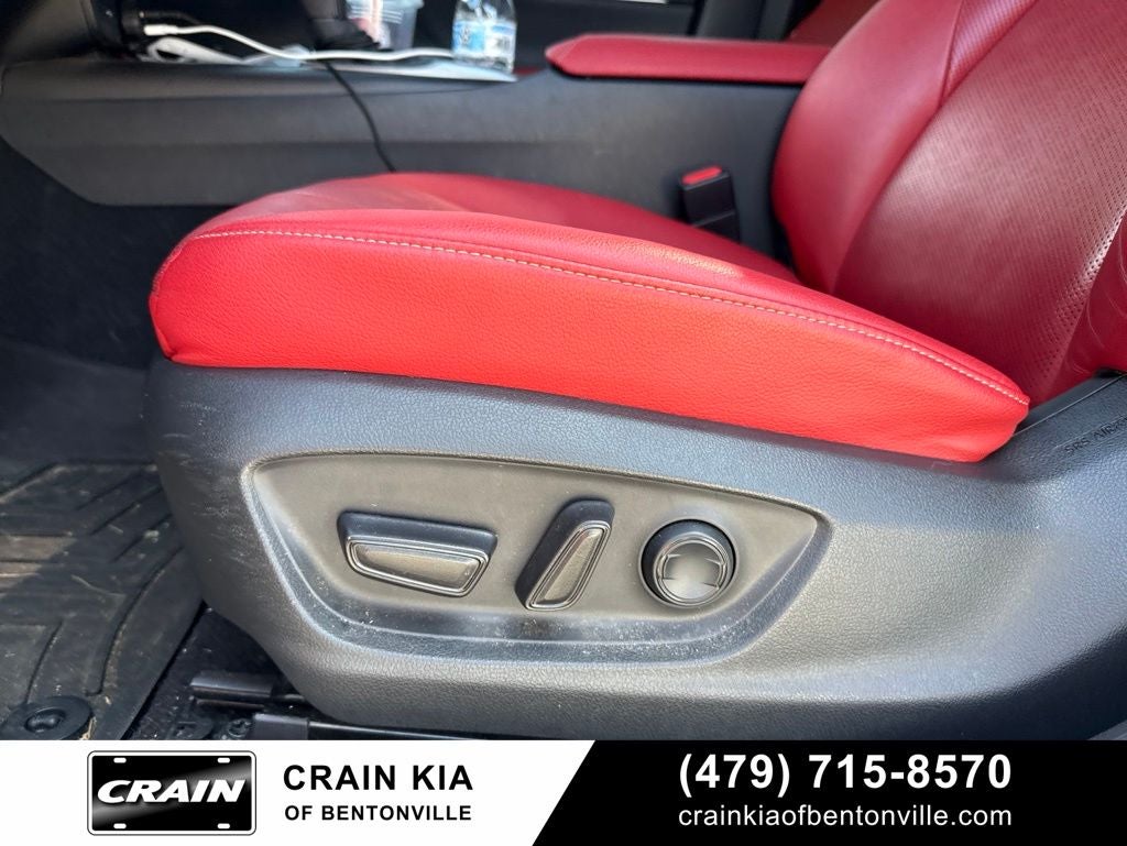 2022 Toyota Camry XSE V6 - PANORAMIC SUNROOF / CARFAX ONE OWNER