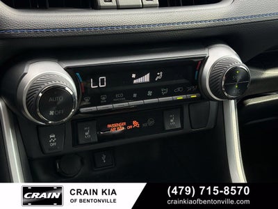 2021 Toyota RAV4 Hybrid XSE - AWD / CLEAN CARFAX / SUNROOF