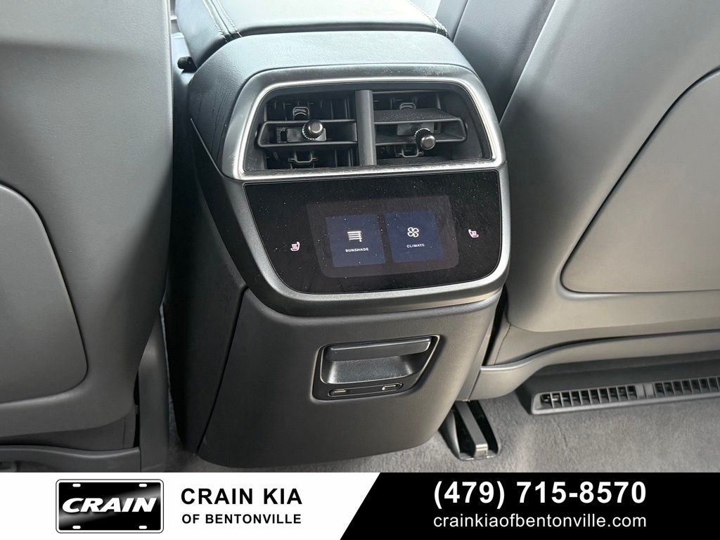 2024 Lucid Air Touring - AWD / CLEAN CARFAX / ONE OWNER