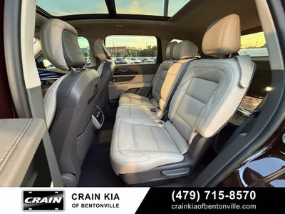 2025 Lincoln Nautilus Reserve - AWD / PANORAMIC SUNROOF / CLEAN CARFAX