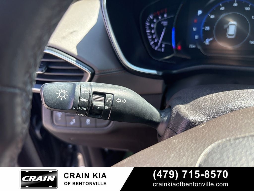 2020 Hyundai SANTA FE SEL - AWD / SUNROOF / CARFAX ONE OWNER