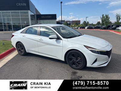 2023 Hyundai ELANTRA SEL - CLEAN CARFAX