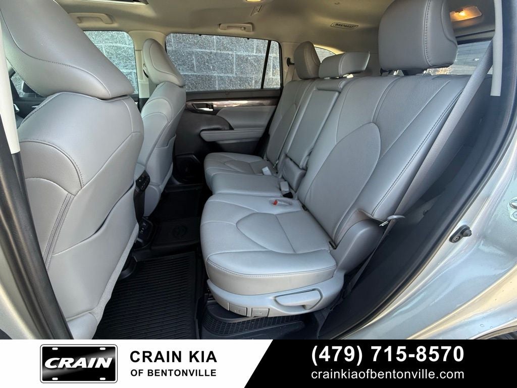 2021 Toyota Highlander Hybrid Limited - HYBRID! / AWD / SUNROOF / ONE OWNER