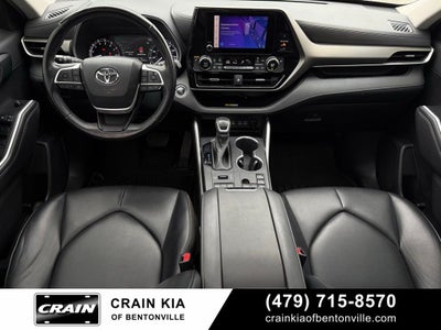2023 Toyota Highlander XLE - AWD / SUNROOF