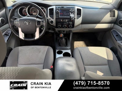 2013 Toyota Tacoma SR5 - 4WD / CARFAX ONE OWNER