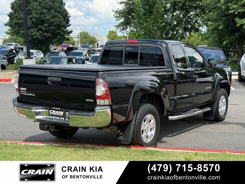 2013 Toyota Tacoma SR5 - 4WD / CARFAX ONE OWNER