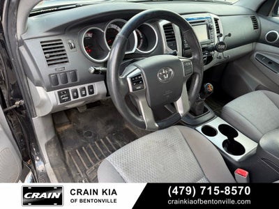 2013 Toyota Tacoma SR5 - 4WD / CARFAX ONE OWNER