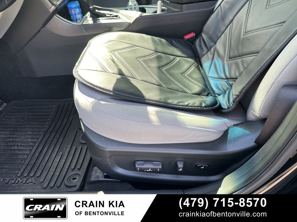 2015 Kia Optima LX - VERY LOW MILES