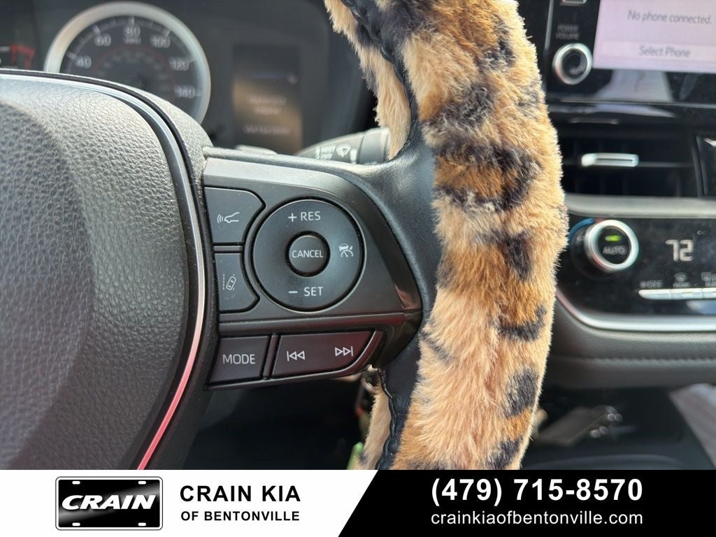 2020 Toyota Corolla SE - CLEAN CARFAX HISTORY