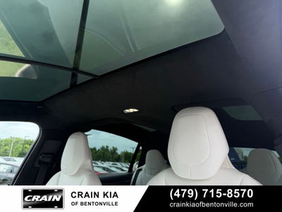 2017 Tesla Model X 75D - AWD / CLEAN CARFAX