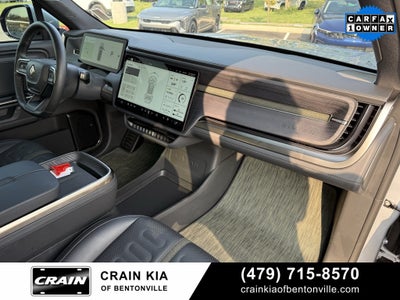 2025 Rivian R1T Adventure Dual Motor Standard Pack - AWD / CLEAN CARFAX / ONE OWNER