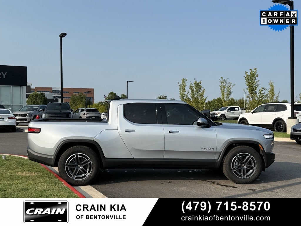 2025 Rivian R1T Adventure Dual Motor Standard Pack - AWD / CLEAN CARFAX / ONE OWNER