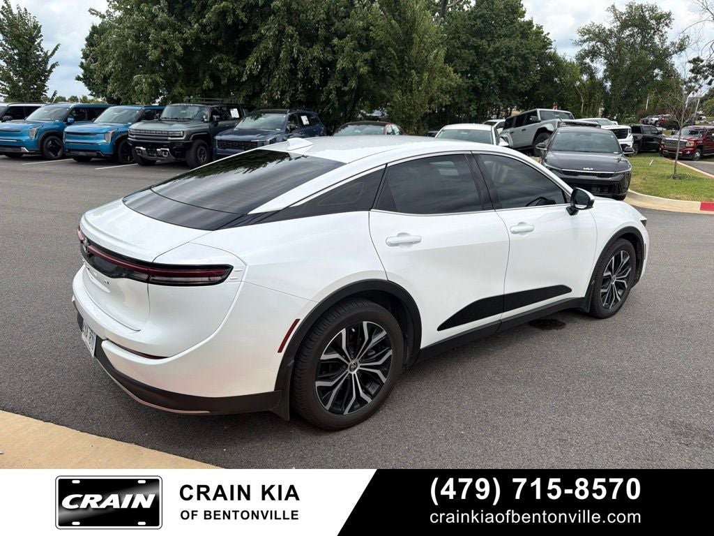 2023 Toyota Crown XLE - AWD / CLEAN CARFAX