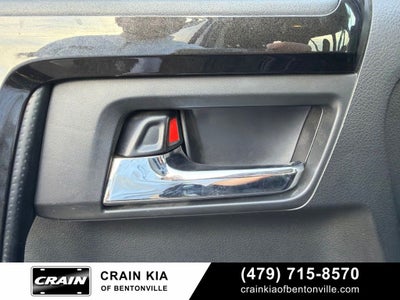 2019 Toyota 4Runner TRD Off-Road - 4WD / CLEAN CARFAX / ONE OWNER