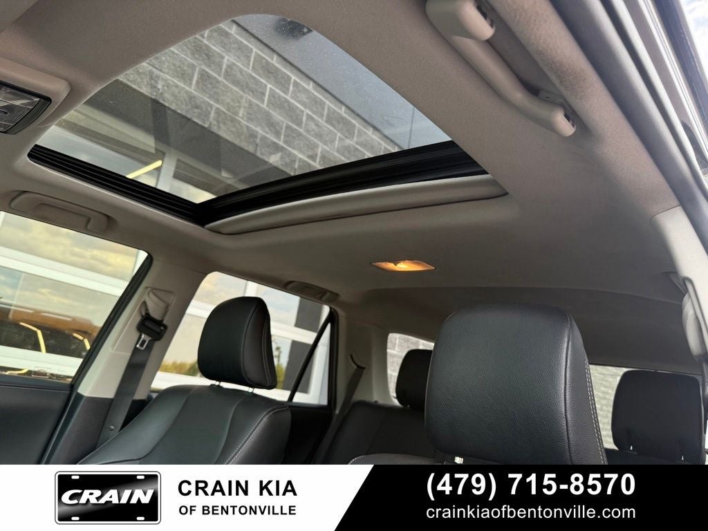 2021 Toyota 4Runner Limited - 4WD / SUNROOF / ONE OWNER